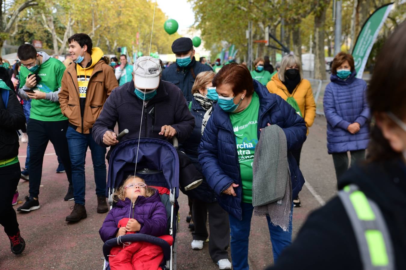 Fotos: Marcha contra el Cáncer en Valladolid (2)