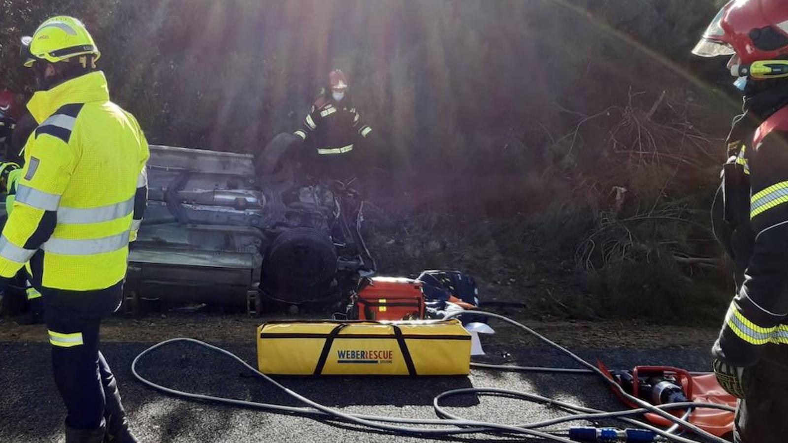 Fotos: Accidente en Ledigos que deja dos personas en estado grave