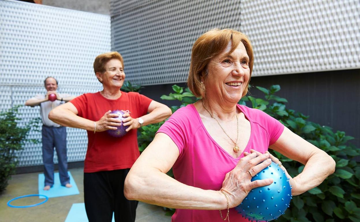 La Fundación «la Caixa» impulsa tres proyectos para la atención al envejecimiento, la discapacidad y la enfermedad en Salamanca