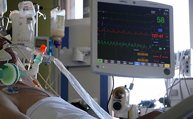 La ocupación de pacientes covid en las UCI de Castilla y León entra en parámetros de nueva normalidad