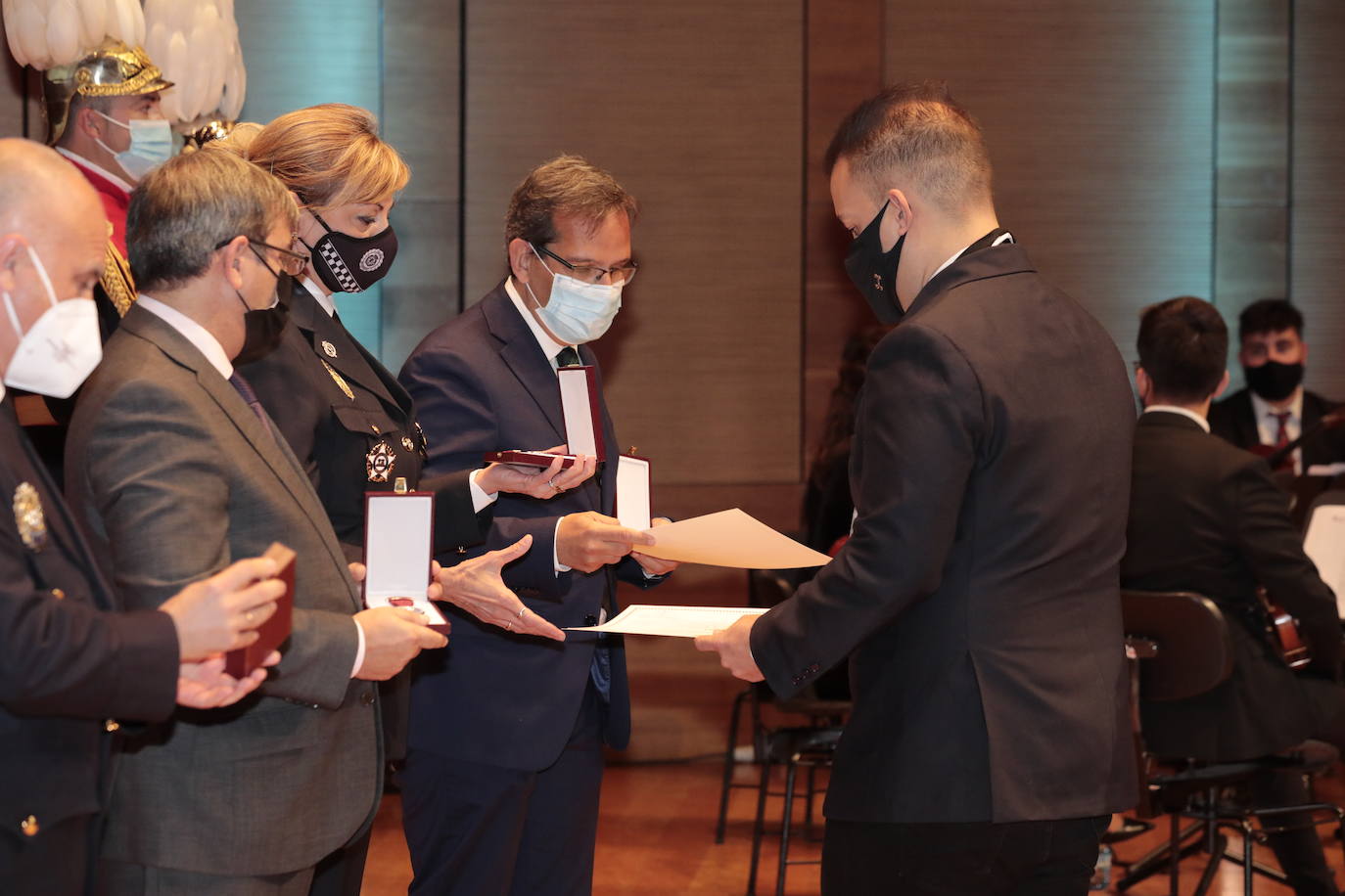 Fotos: Entrega de medallas en el Congreso Autonómico de Coordinación de Policía Local 4/4