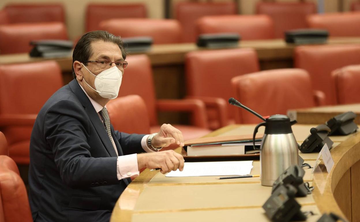 Enrique Arnaldo Alcubilla.