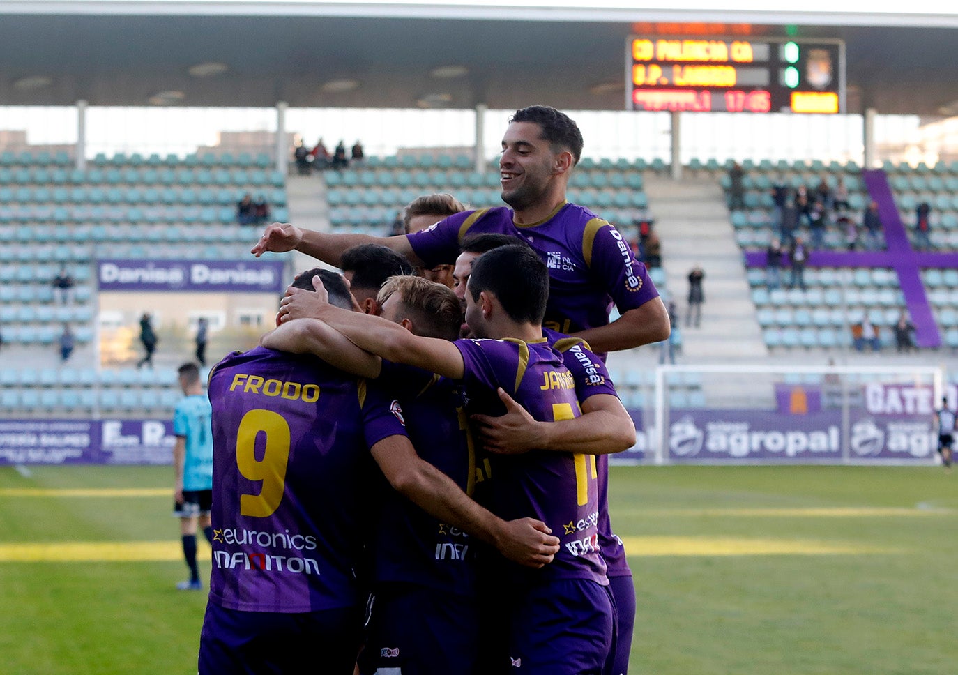 Palencia Cristo Atlético 2 - 1 UP Langreo