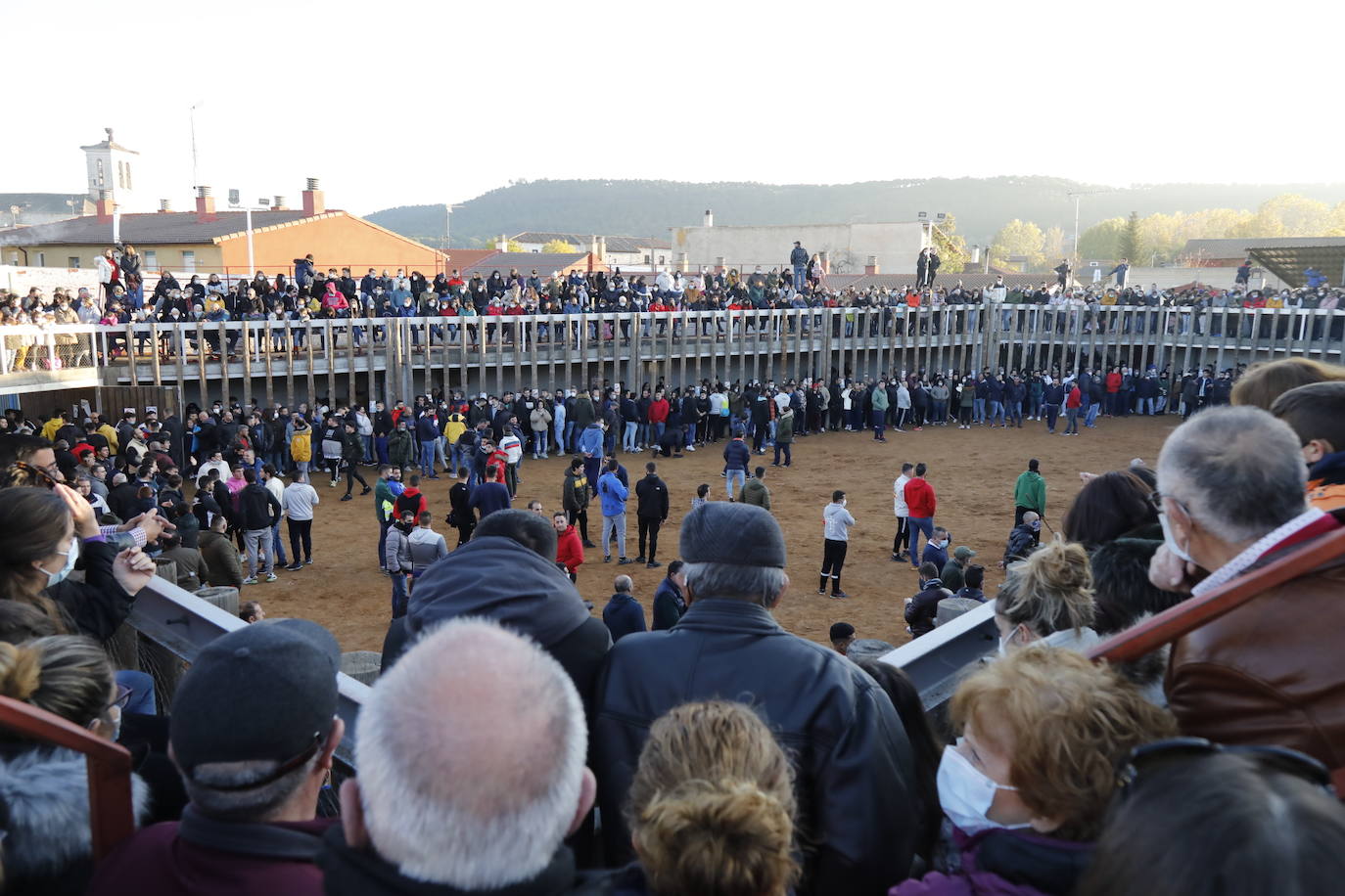 Fotos: Toro del cajón en Traspinedo
