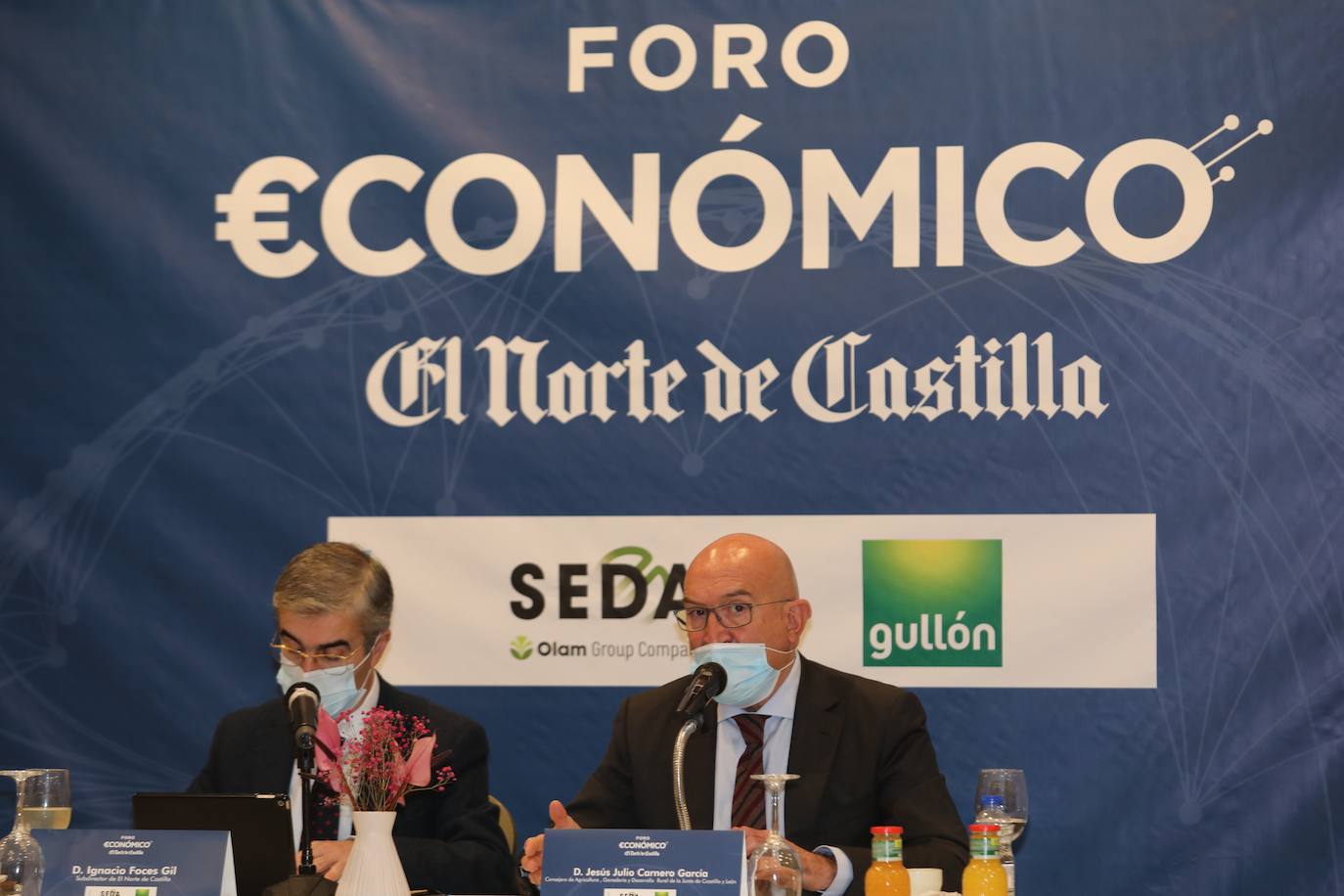 Fotos: Foro económico de El Norte de Castilla con el consejero de Agricultura