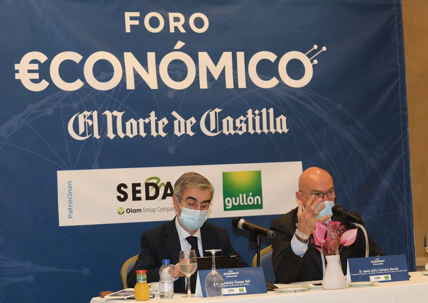 Fotos: Foro económico de El Norte de Castilla con el consejero de Agricultura