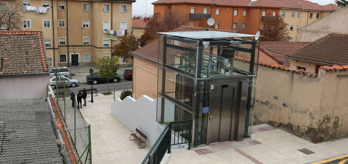 Inauguración de los ascensores de San José-El Palo Mirasierra 