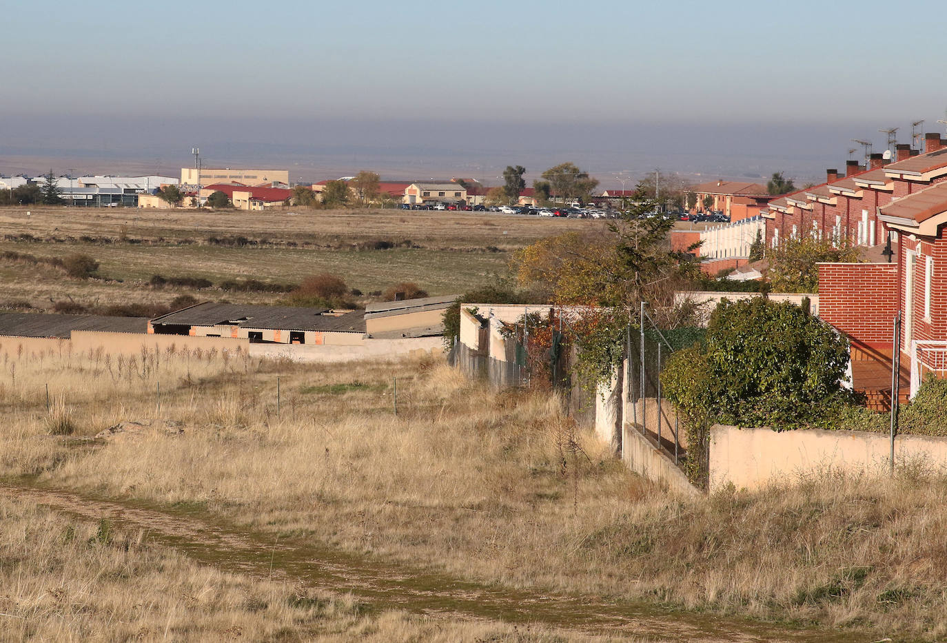 Terrenos situados entre Baterías, Nueva Segovia y el CAT.