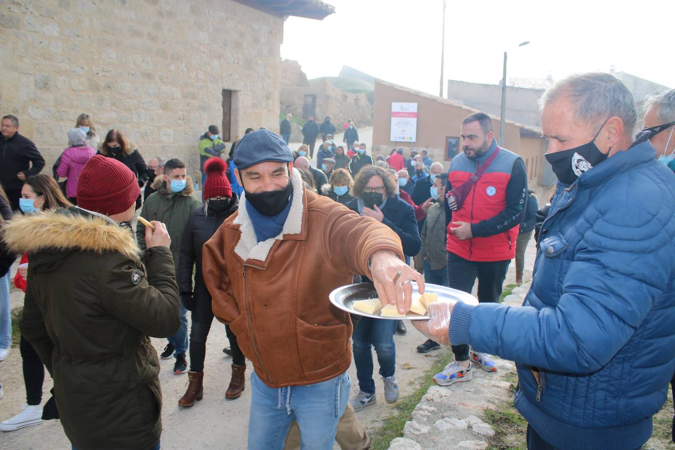 Fotos: Los coches clásicos despiertan admiración en el Cerrato