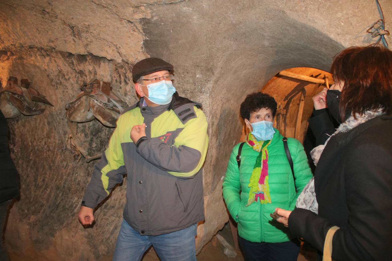 Fotos: Los coches clásicos despiertan admiración en el Cerrato