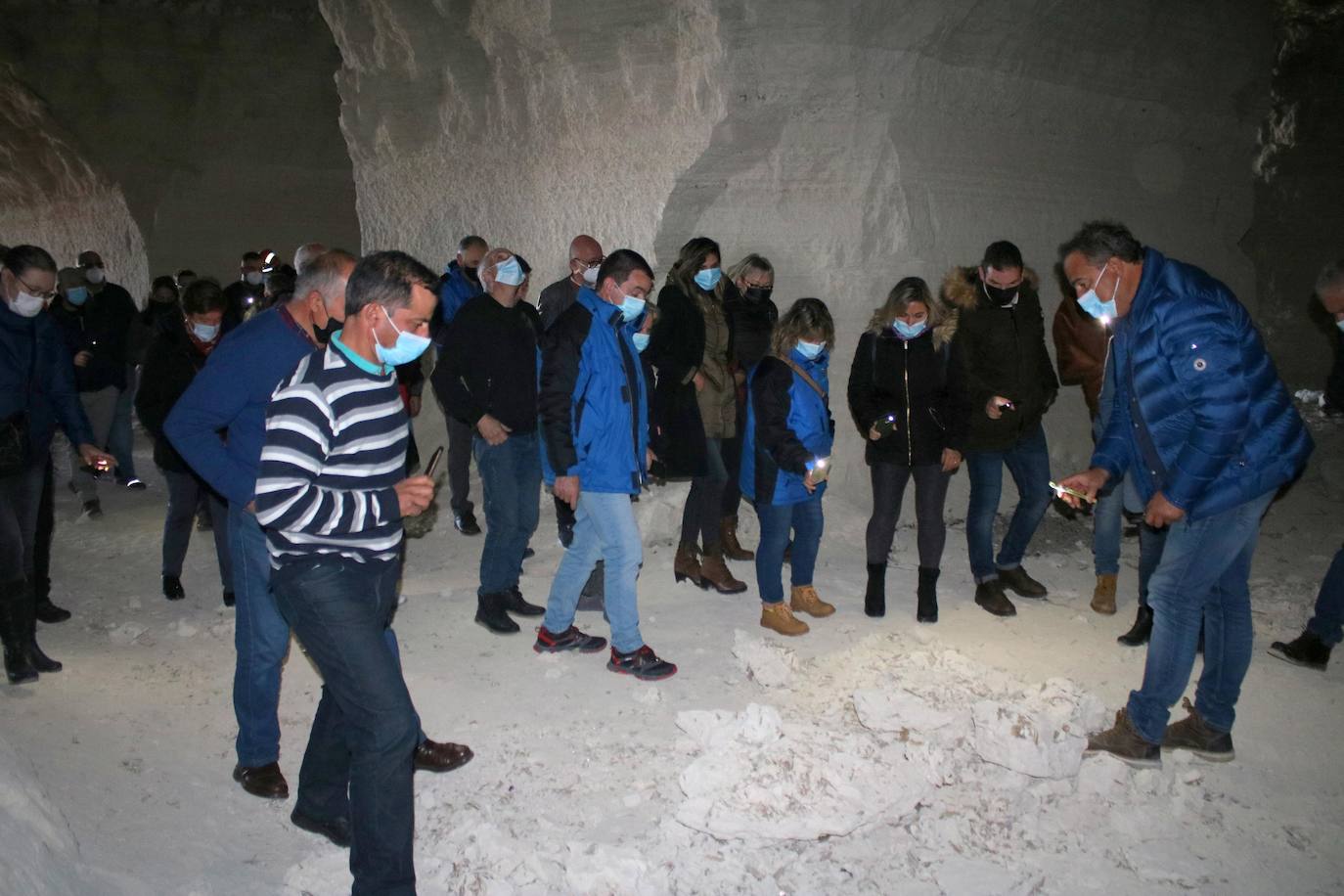Fotos: Los coches clásicos despiertan admiración en el Cerrato