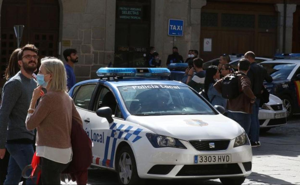 Detenido en Burgos por agredir a su esposa, embarazada, con una botella de cristal