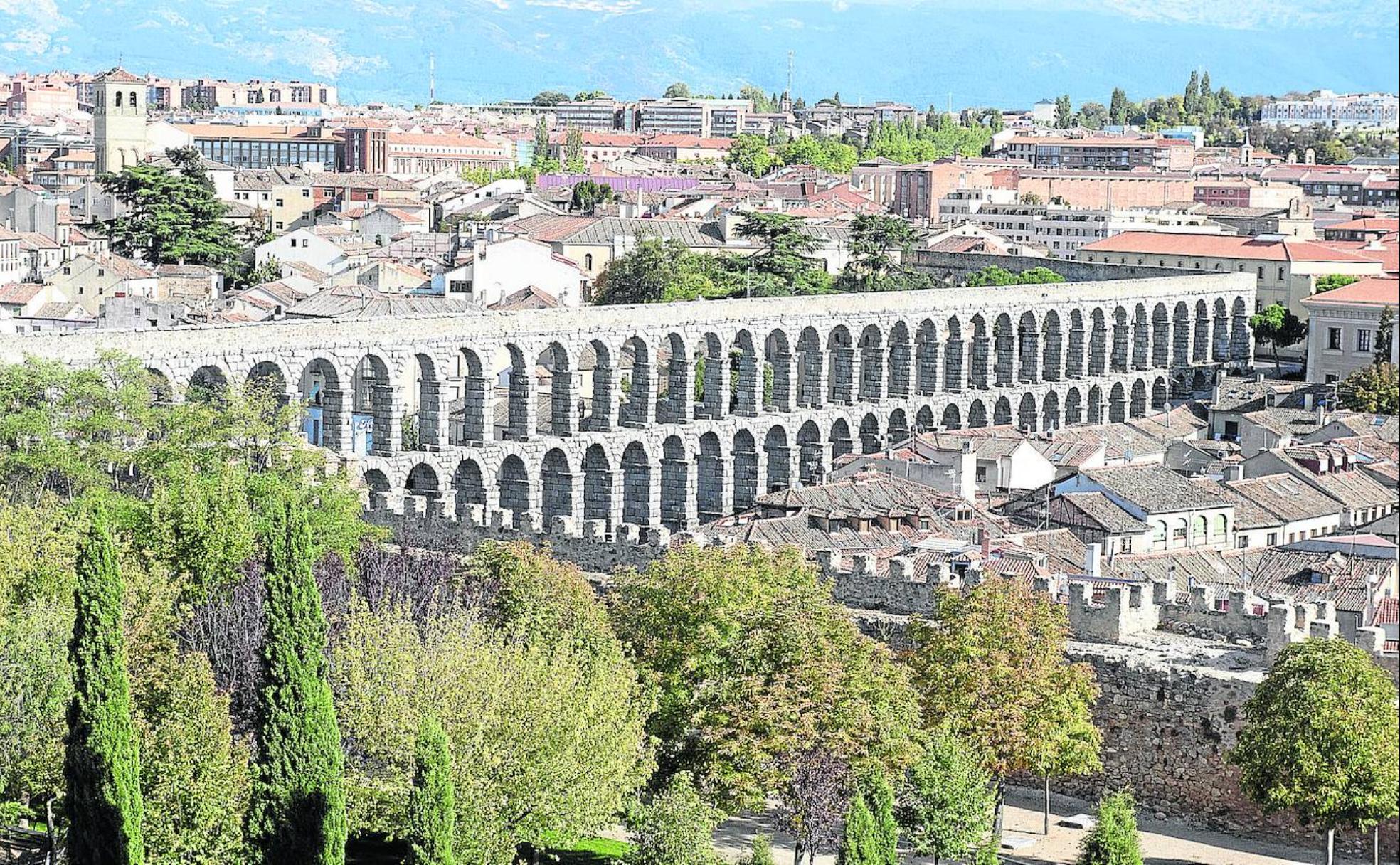 Adarve de la muralla situado en la Huerta del Seminario. Este acceso se abrirá al público. 