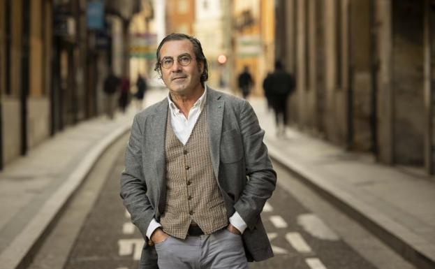 Guillermo Delgado, en una céntrica calle de Valladolid. 