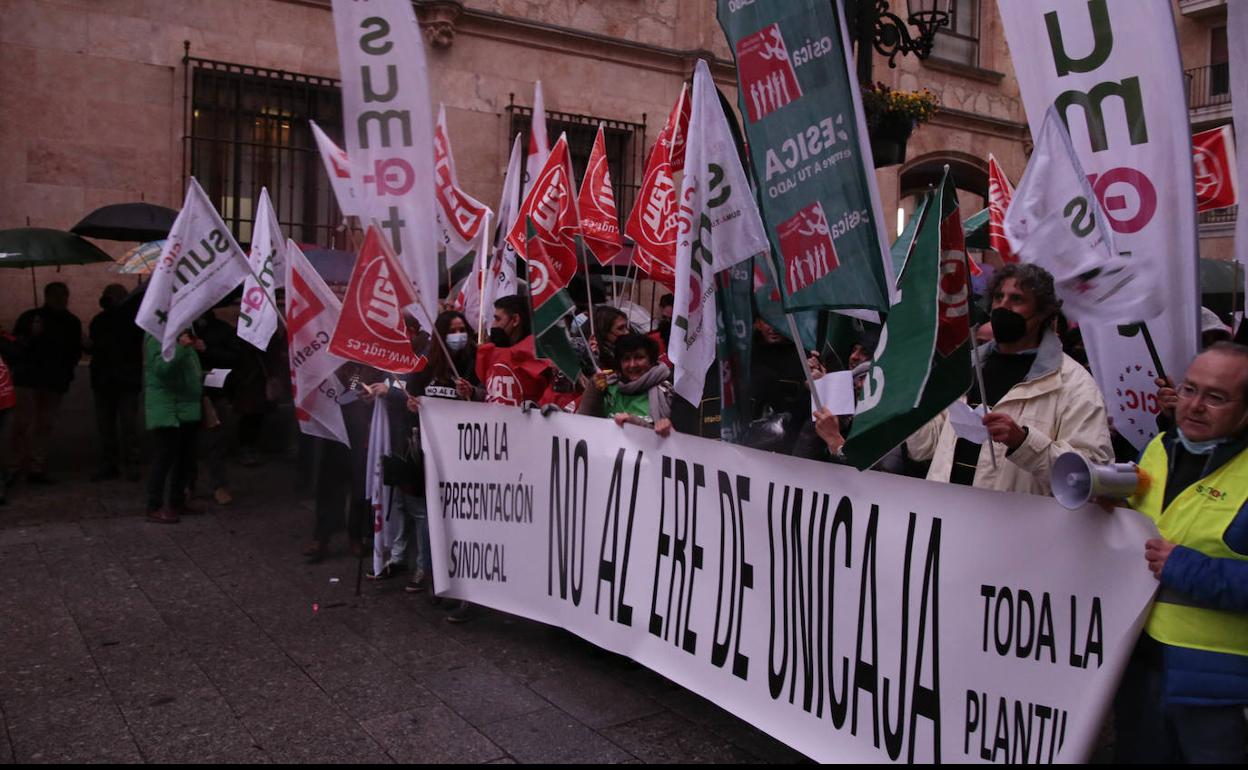 Concentración de los trabajadores de Unicaja el pasado martes, 23 de noviembre. 