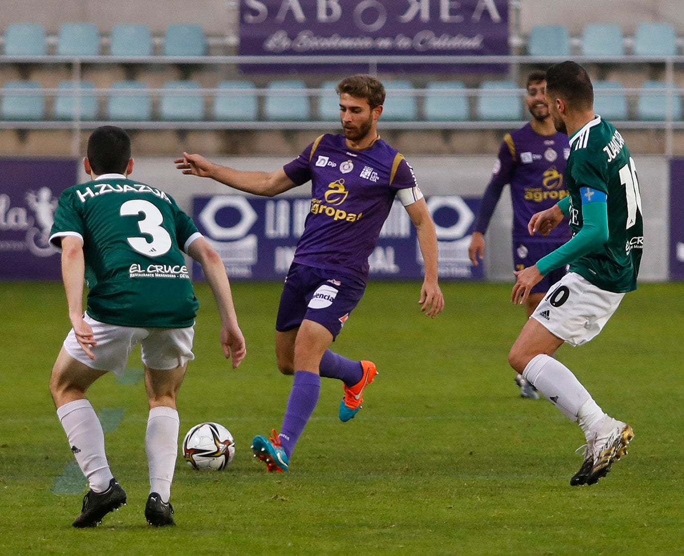 Palencia Cristo Atlético 3 - 0 UC Ceares