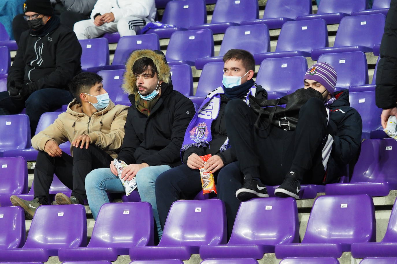 Fotos: Búscate en la grada de Zorrilla (1/3)