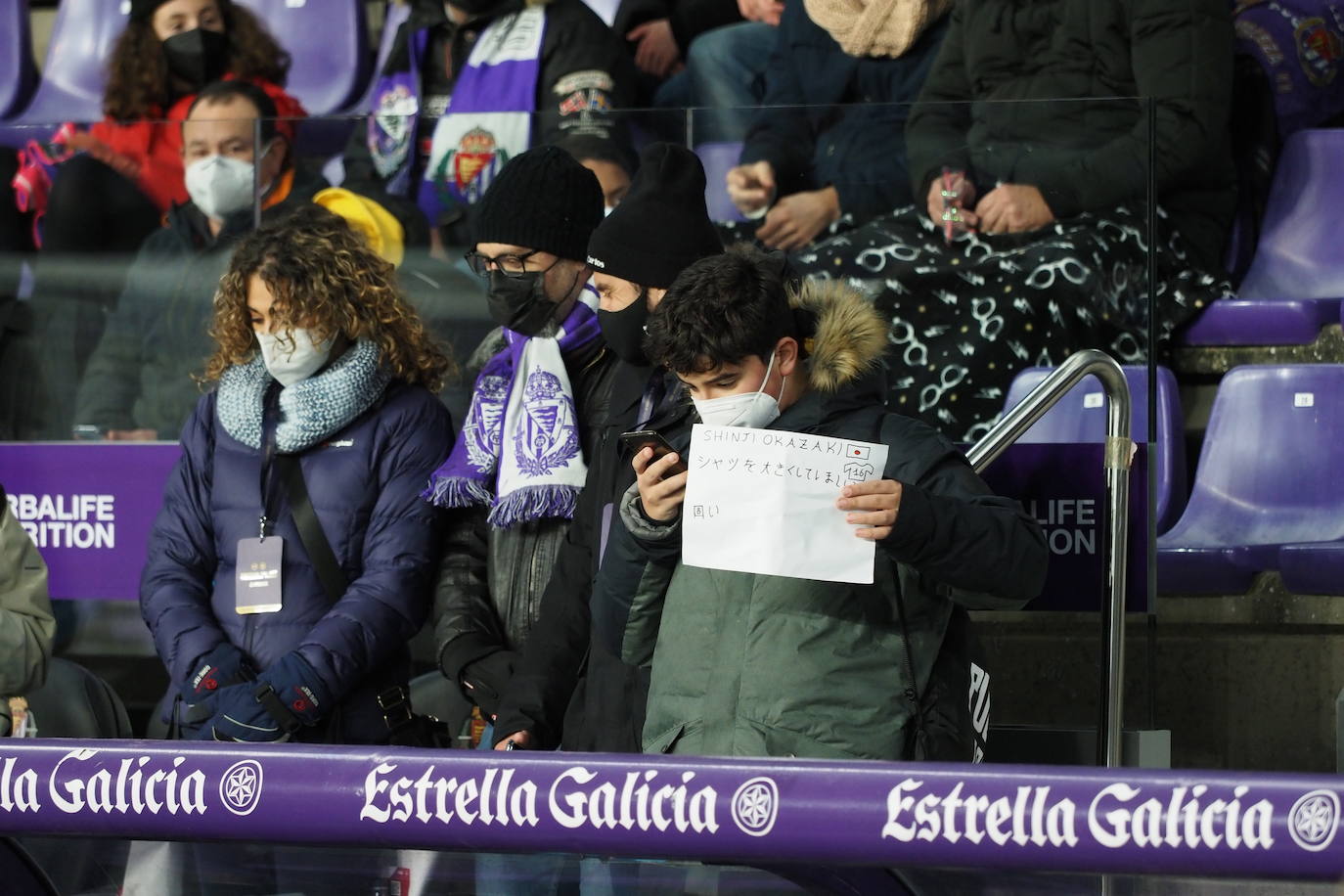 Fotos: Búscarte en la grada de Zorrilla (2/3)