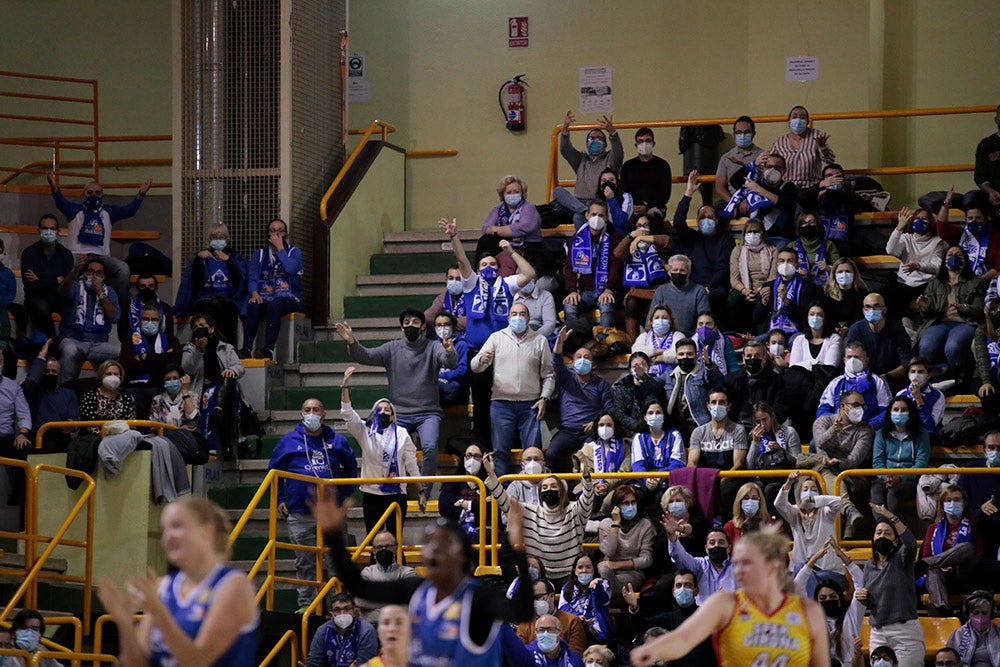 El CB Avenida - Spar Girona recupera en Würzburg los grandes ambientes pre-pandemia