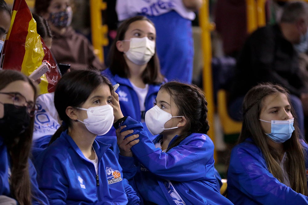 El CB Avenida - Spar Girona recupera en Würzburg los grandes ambientes pre-pandemia