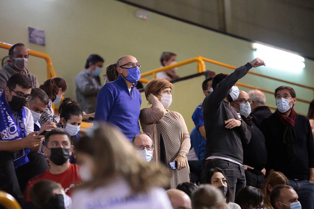 El CB Avenida - Spar Girona recupera en Würzburg los grandes ambientes pre-pandemia