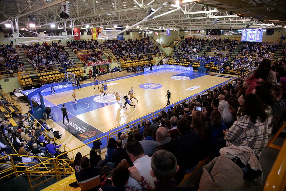 El CB Avenida - Spar Girona recupera en Würzburg los grandes ambientes pre-pandemia