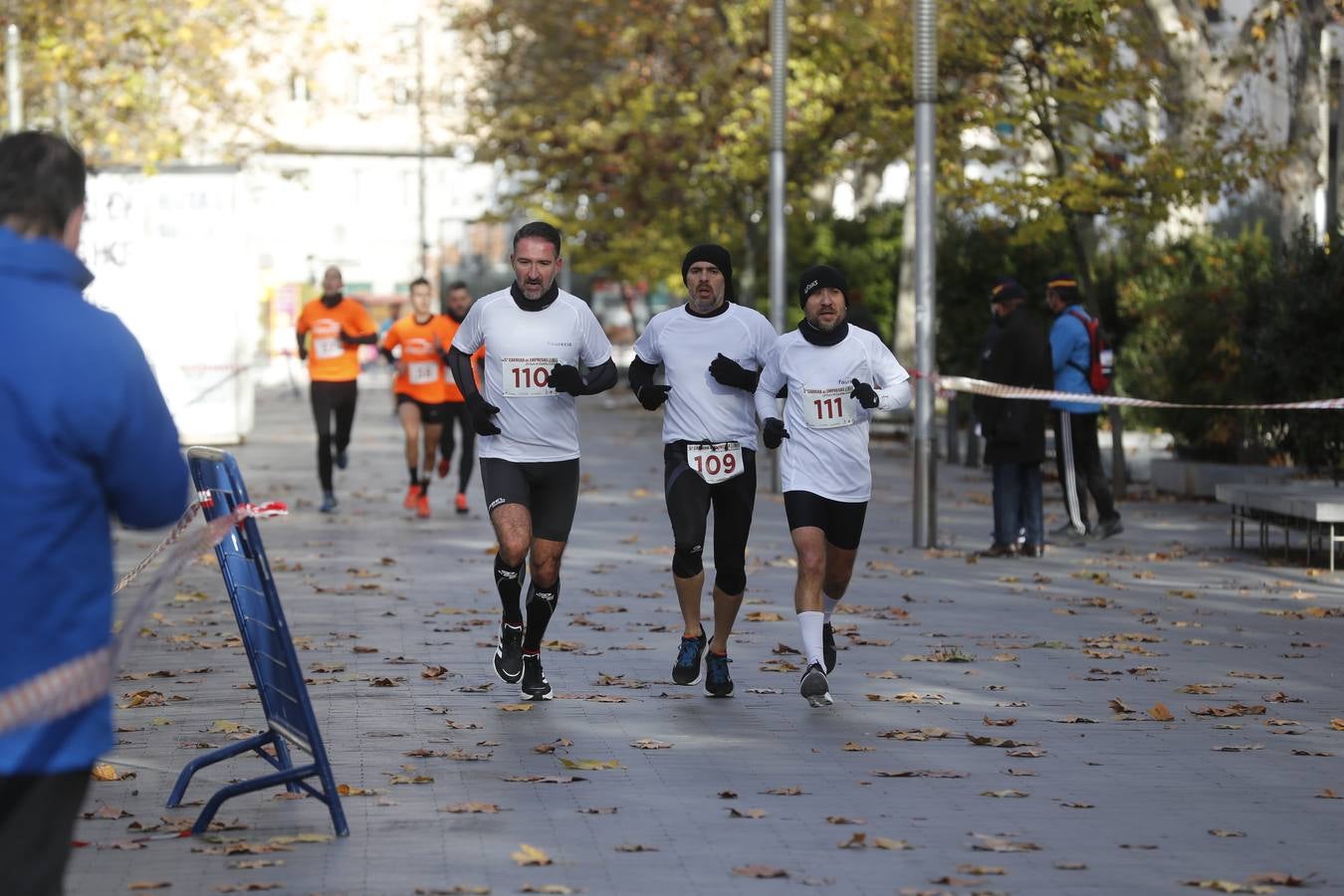 Fotos: V Carrera de Empresas de El Norte de Castilla (3/8)