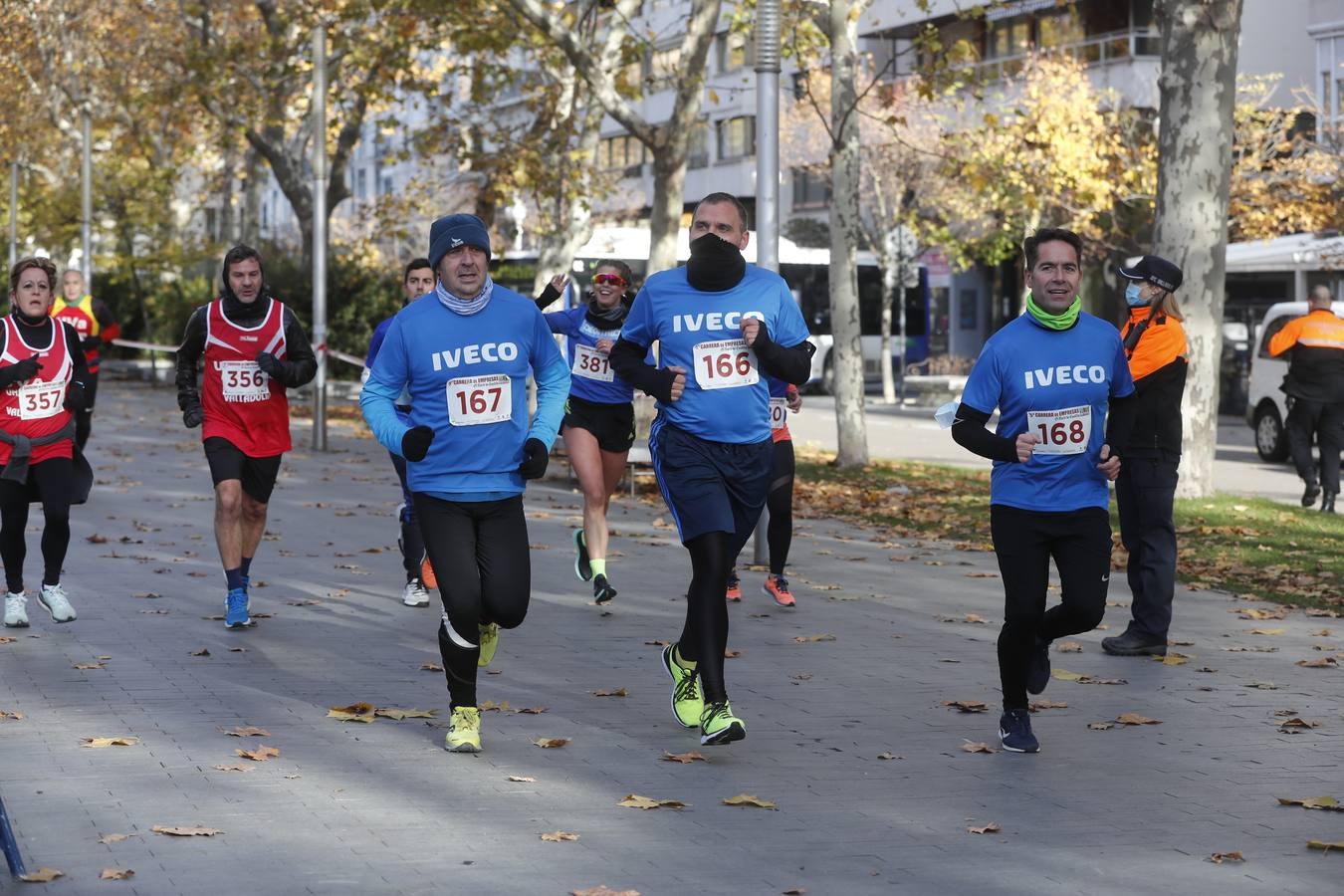 Fotos: V Carrera de Empresas de El Norte de Castilla (3/8)