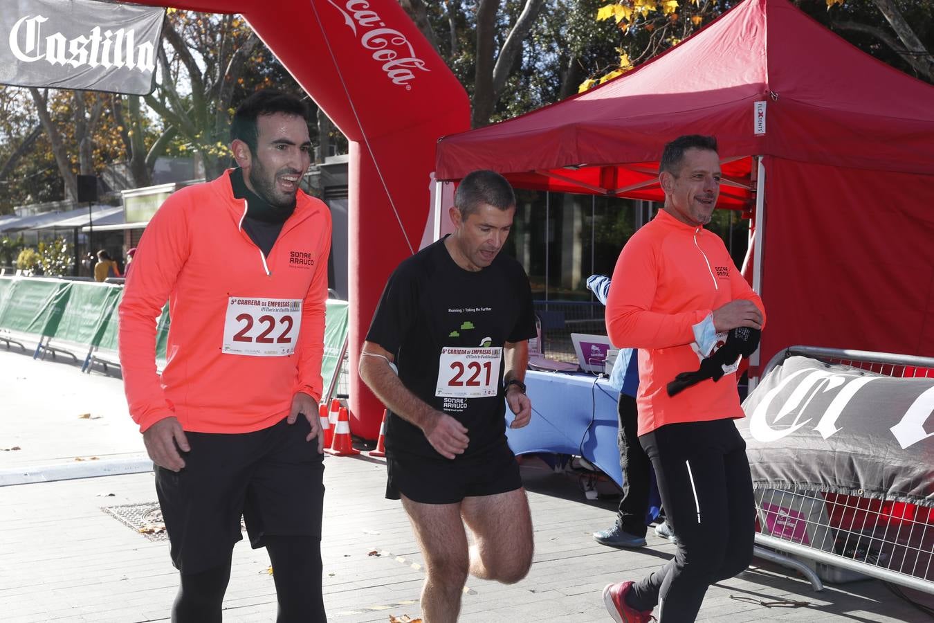 Fotos: V Carrera de Empresas de El Norte de Castilla (5/8)