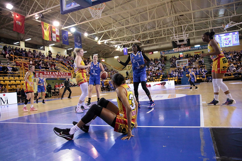 Un desacertado CB Avenida encaja la primera derrota liguera en el Clásico (69-77)