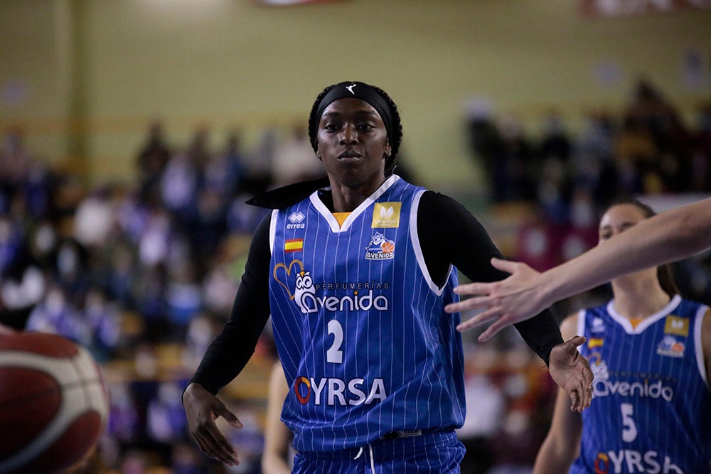 Un desacertado CB Avenida encaja la primera derrota liguera en el Clásico (69-77)