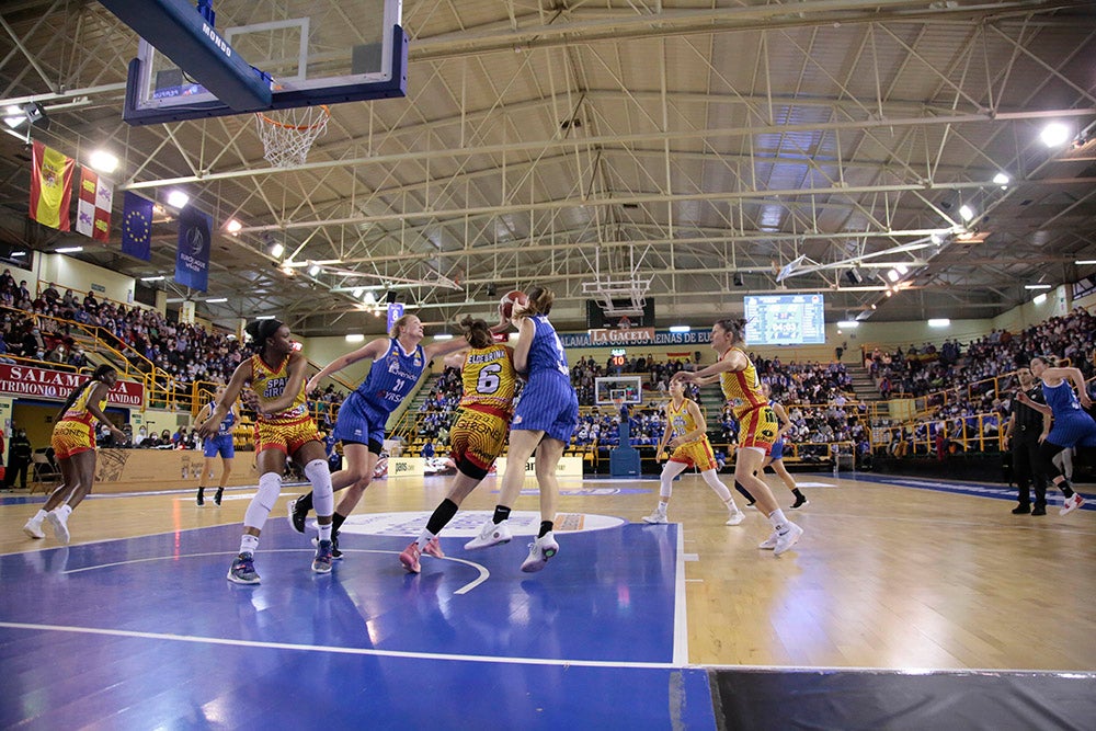 Un desacertado CB Avenida encaja la primera derrota liguera en el Clásico (69-77)