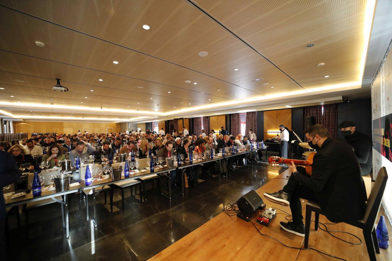 Celebración de la cata Opera Prima 2021 en Peñafiel. 