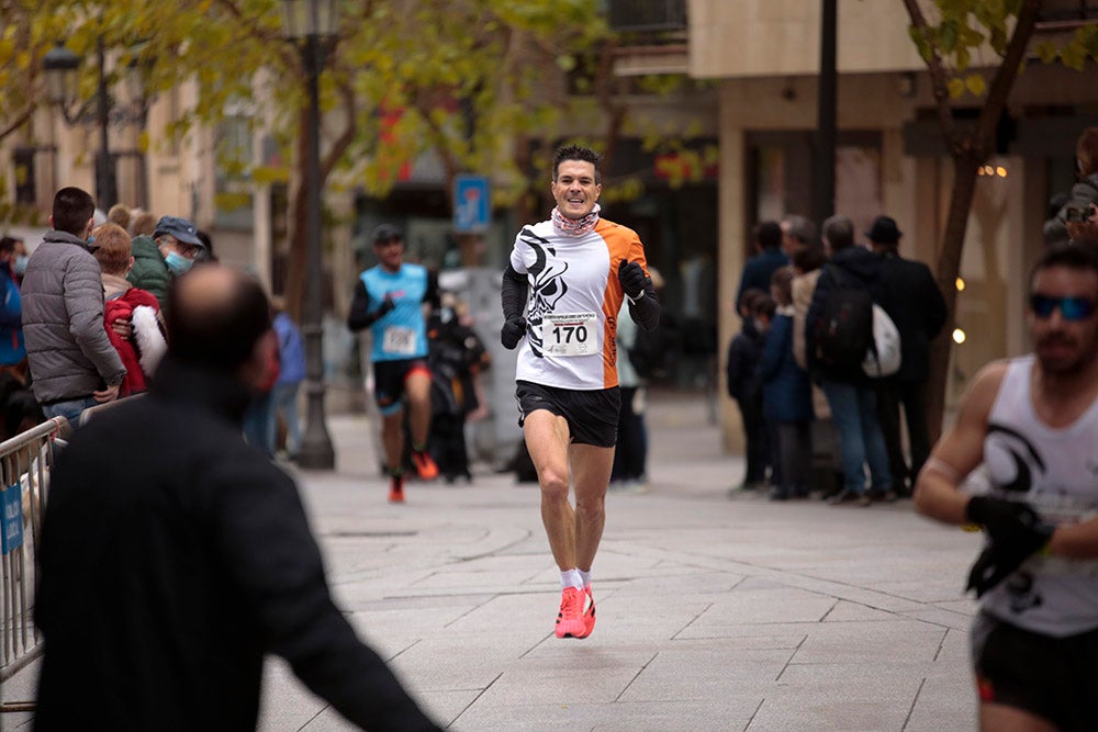 Dani Sanz y Verónica Sánchez ganan la III Carrera Popular Corre con tu Médico en Salamanca
