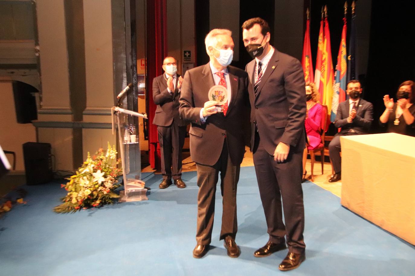 Fotos: Medina de Rioseco rinde homenaje a la Constitución