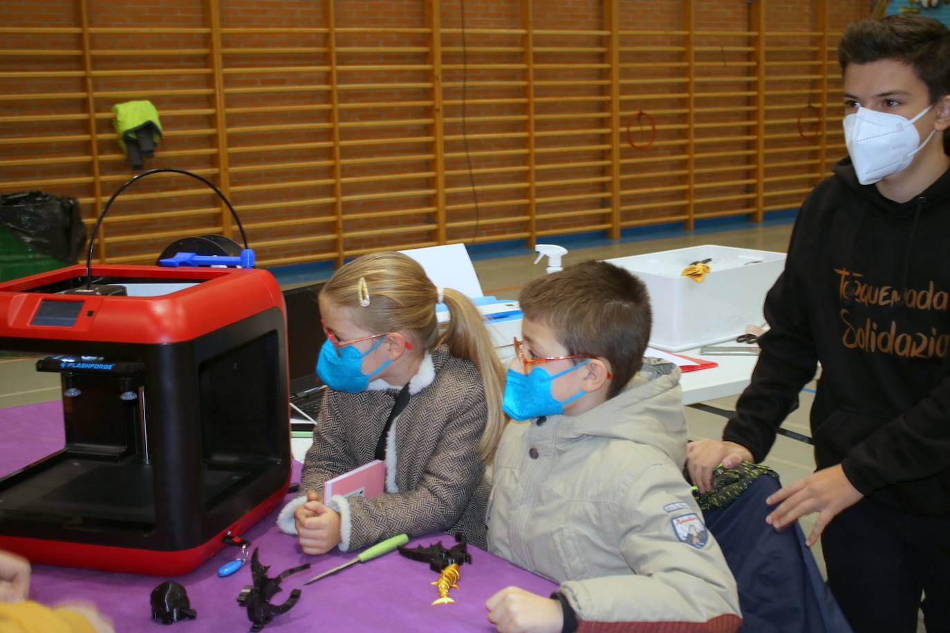 Fotos: Torquemada se solidariza con la hemiplejia alternante