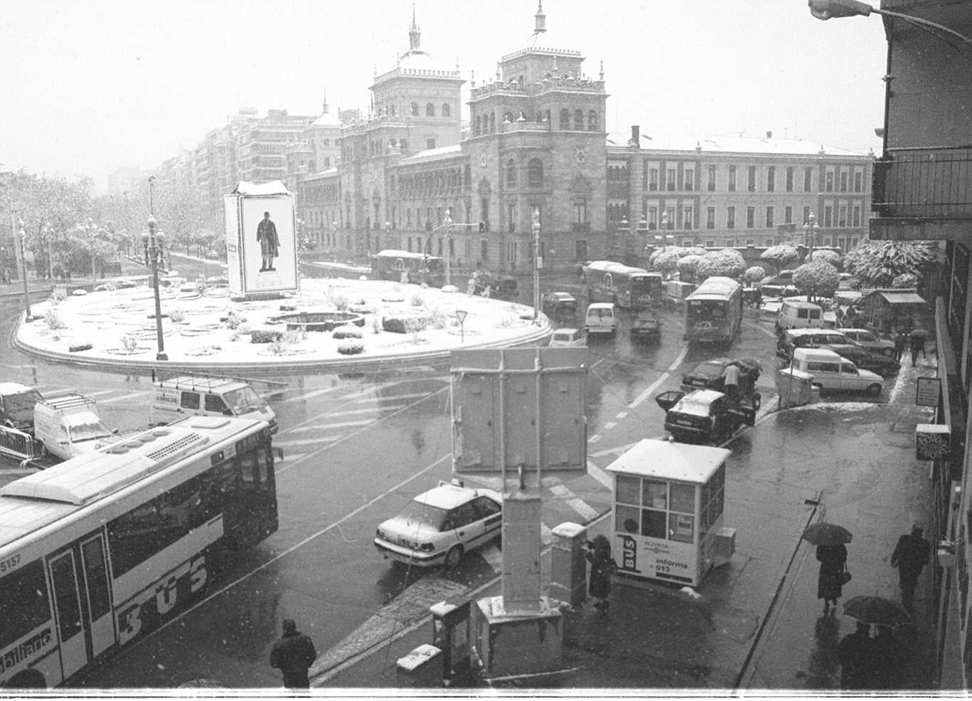 Los autobuses viajaban atestados de viajeros.