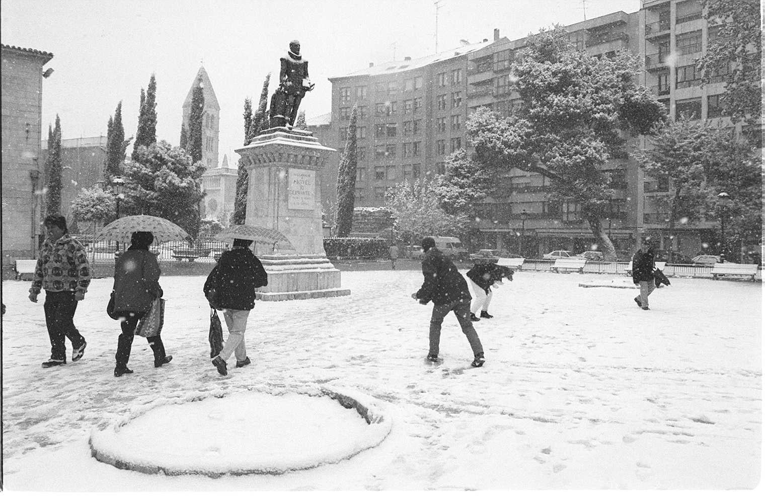 Fotos: El día que la nieve paralizó Valladolid