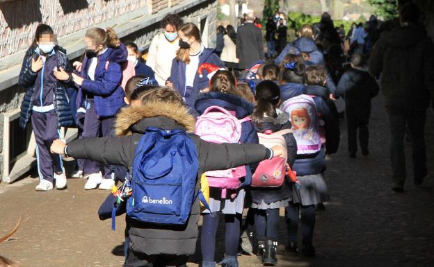 Casi un centenar de aulas, en cuarentena en la última semana en Castilla y León