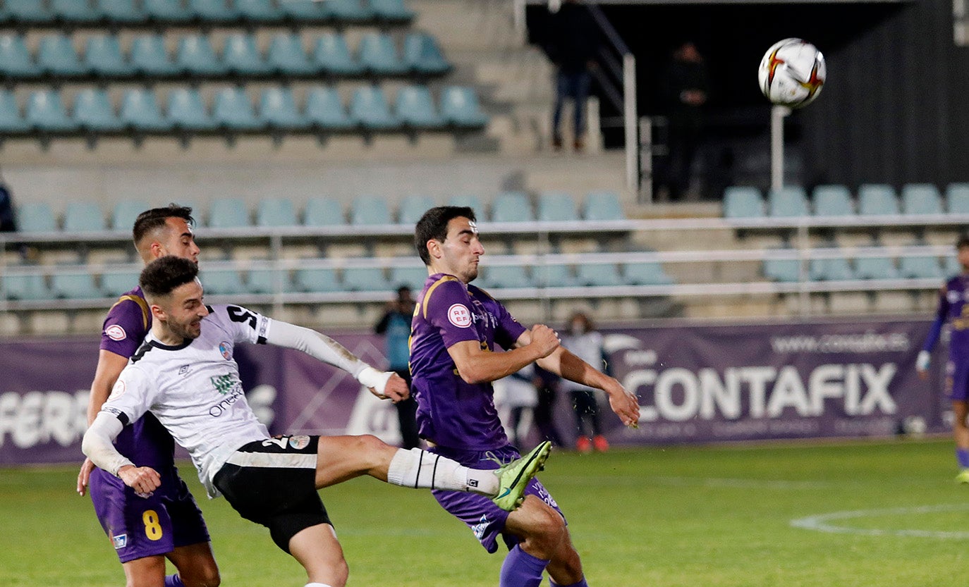 Palencia Cristo Atlético 0 - 0 Salamanca CF UDS