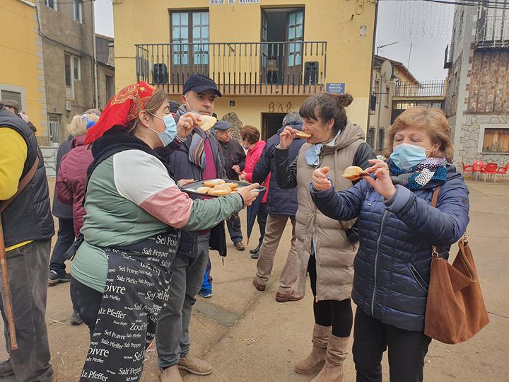 Los vecinos de El Maíllo celebraron la tradicional fiesta popular de la matanza