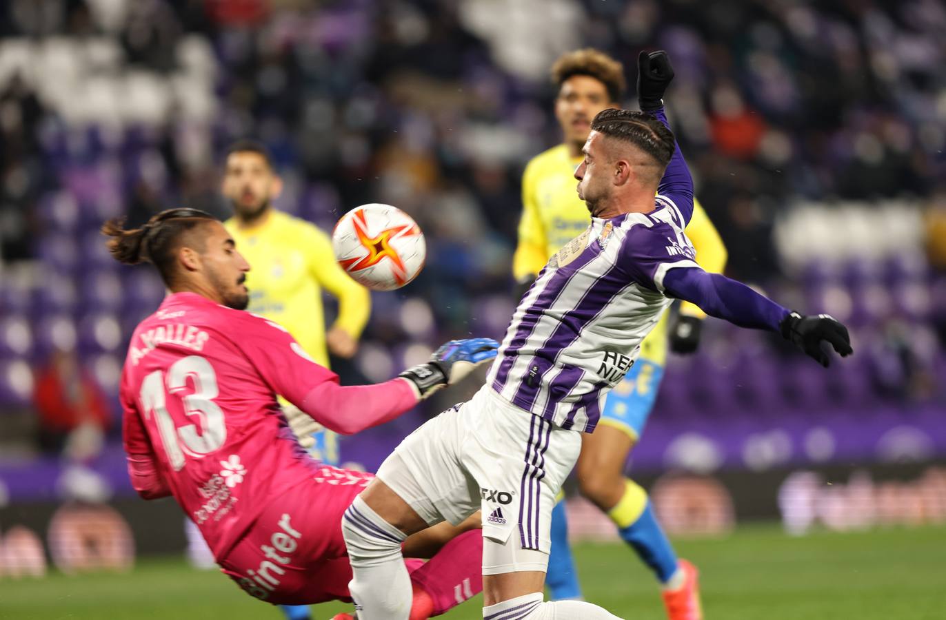 Fotos: El Real Valladolid pasa a tercera ronda de la Copa del Rey tras vencer a Las Palmas (3-1)