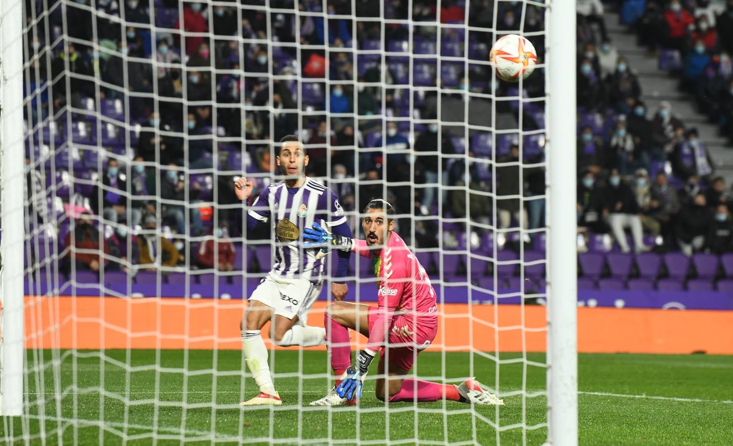 Fotos: El Real Valladolid pasa a tercera ronda de la Copa del Rey tras vencer a Las Palmas (3-1)