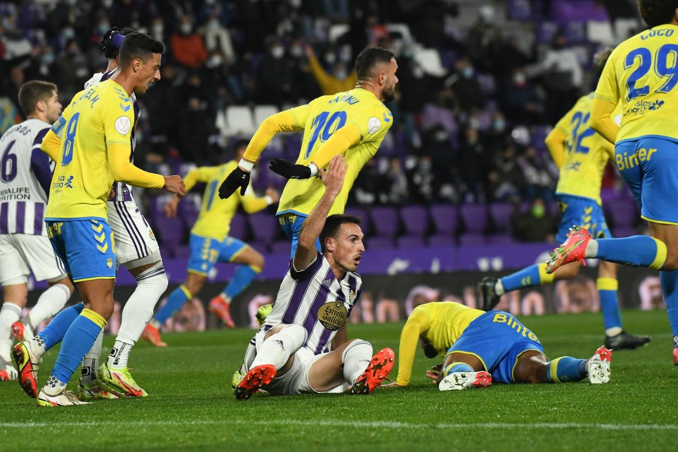 Fotos: El Real Valladolid pasa a tercera ronda de la Copa del Rey tras vencer a Las Palmas (3-1)