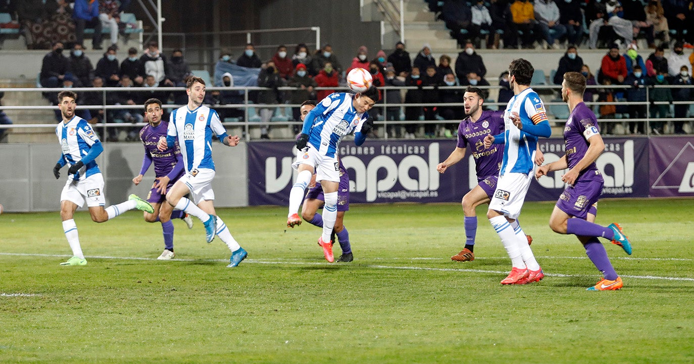 El Espanyol hace a Palencia de Primera