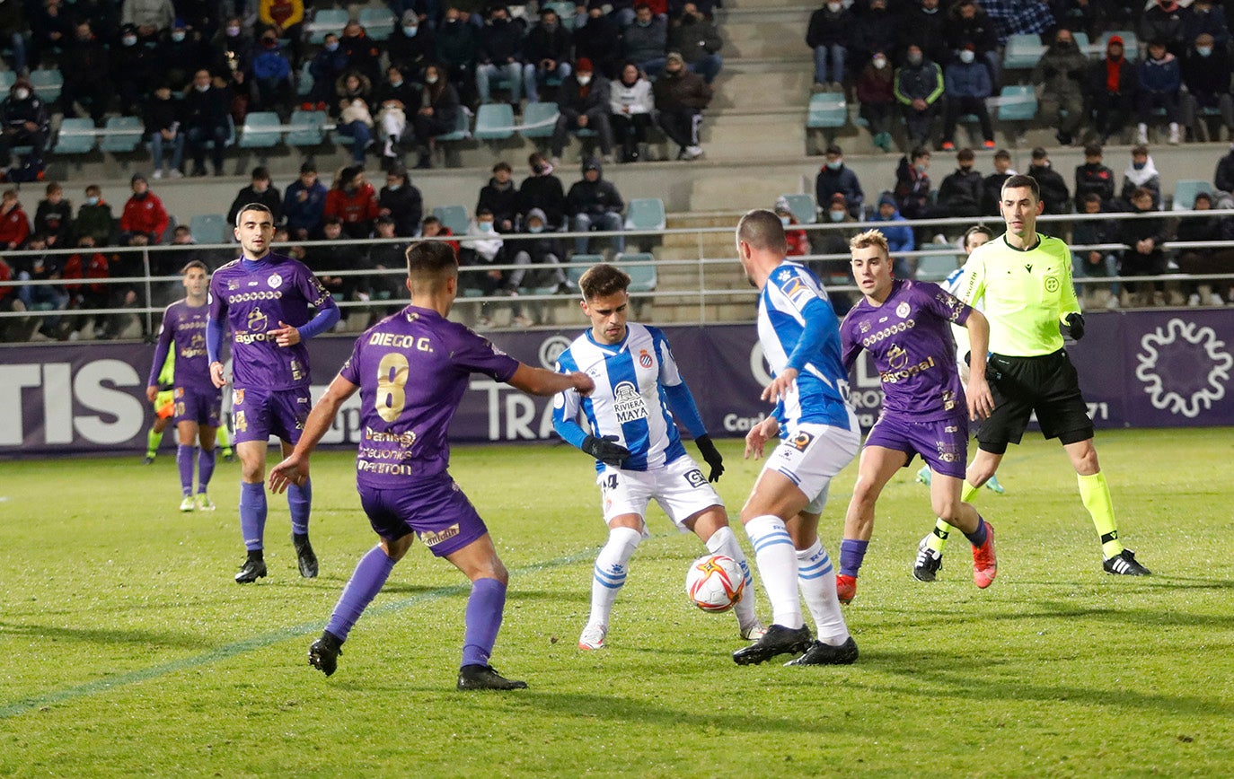 El Espanyol hace a Palencia de Primera