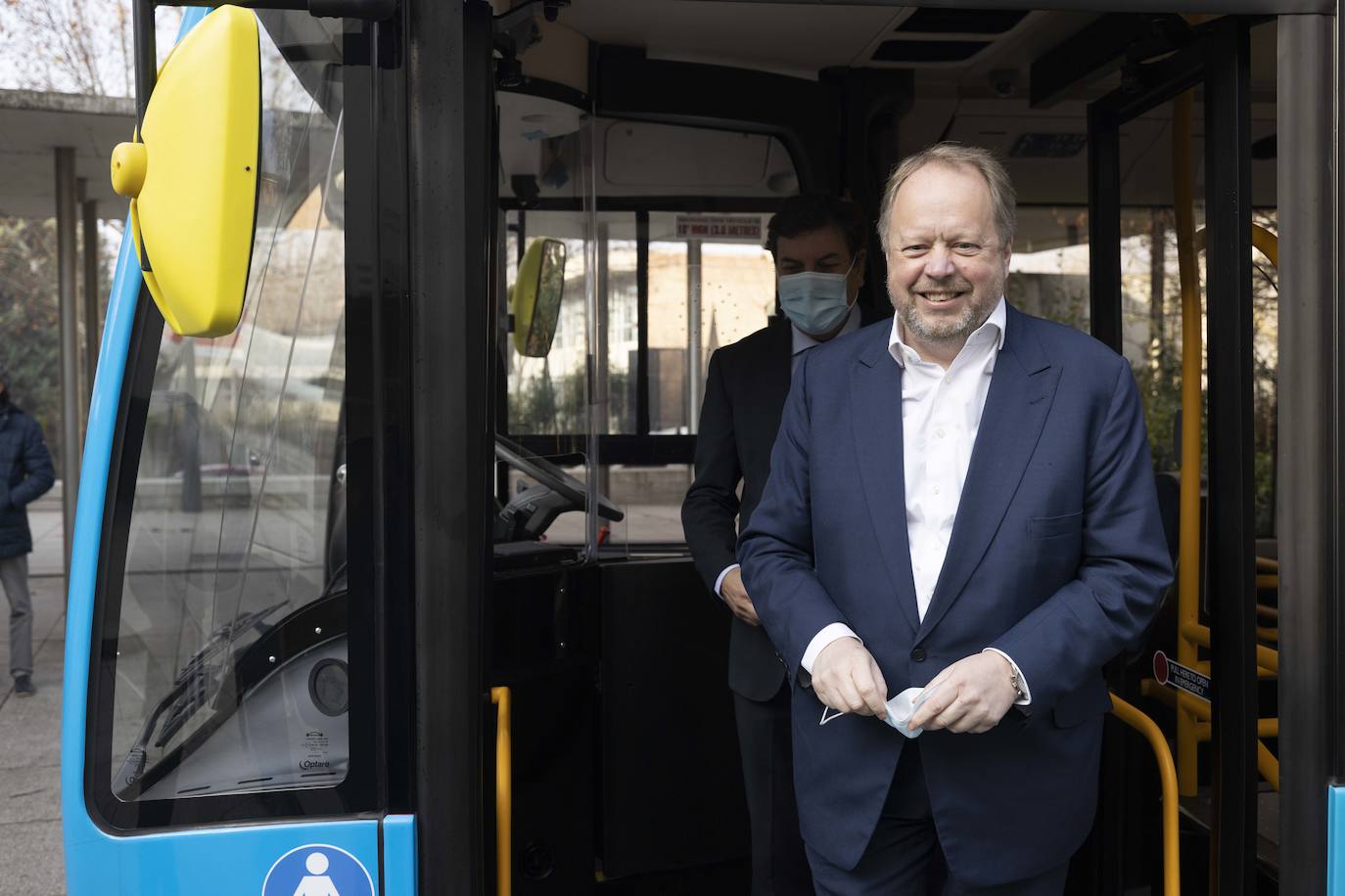 Fotos: Presentación de la fábrica de autobuses eléctricos Switch Mobility en Valladolid