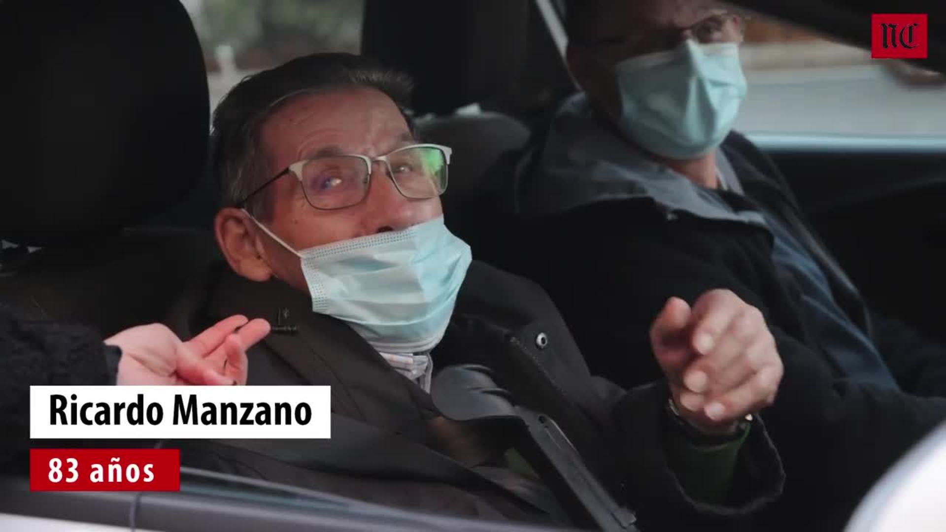 Cabalgada de taxis en Valladolid para ver las luces de Navidad