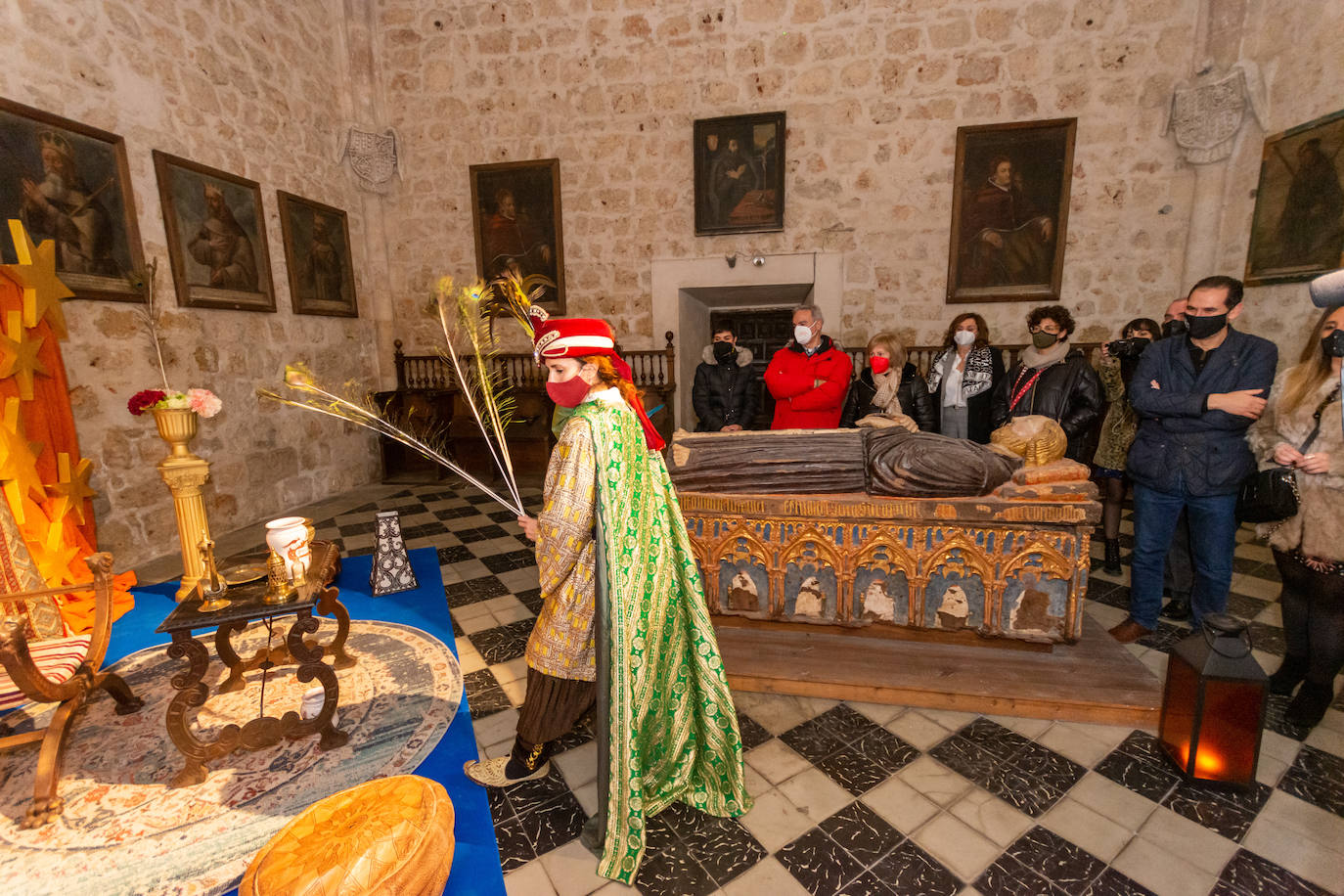 Fotos: Los pajes anuncian la próxima llegada de los Reyes a Palencia