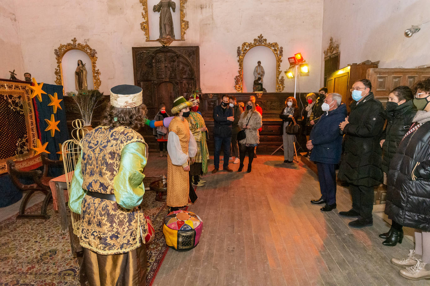 Fotos: Los pajes anuncian la próxima llegada de los Reyes a Palencia